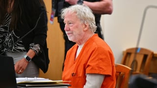 Image for Timothy Busfield Told Grand Jury He Was &#8216;Cancelled&#8217; After Child Sexual-Abuse Allegations