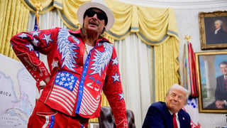 Image for Kid Rock on Being Friends With Trump: It&#8217;s &#8216;A Front Row Seat to the Greatest Shit Show on Earth&#8217;