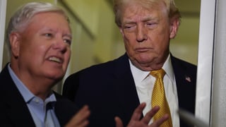 Image for Trump Dings Lindsey Graham for Briefly Opposing Him Over Jan. 6