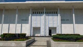Image for Kennedy Center to Cover $250,000 Legal Fees of Jazz Musician Who Protested Trump Takeover