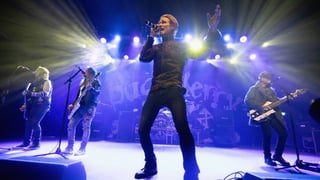 Image for Buckcherry Members &#8216;Unharmed&#8217; After Tour Bus Involved in Tragic &#8216;Multi-Vehicle Accident&#8217;