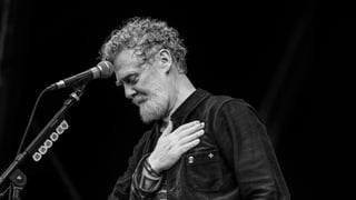 Image for Glen Hansard: Family Announces Memorial Arrangements, Public Funeral