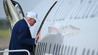 Image for Trump Hid in an Airport Catering Cart Amid Iranian Threat: Report