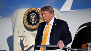 Image for Donald Trump Spent the Weekend Cosplaying as a Supervillain on Truth Social