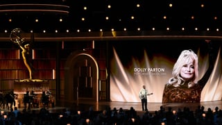 Image for Catherine O&#8217;Hara, Rob Reiner, Hayden Panettiere, Tim Curry, James Van Der Beek, More Remembered at Emmys