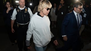 Image for Selma Blair Issues First Statement Since Plane Incident: &#8216;Did Not Intend to Harm Anyone&#8217;