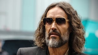 Image for &#8216;Ruthless and Calculated&#8217;: Opening Statements Begin in Russell Brand Rape Trial