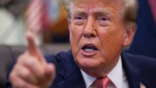 Image for Trump Blows Up at Reporters in Oval Office: &#8216;You Better Be Careful&#8217;