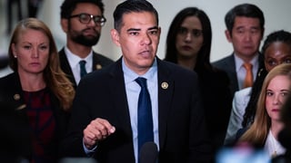 Image for &#8216;Corruption to Go Around&#8217;: How Dems Are Preparing to Investigate Trump After the Midterms