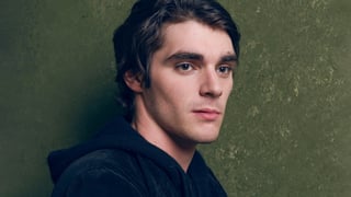 Image for RJ Mitte, &#8216;Breaking Bad&#8217; Star Who Played Walt Jr., Dead at 34