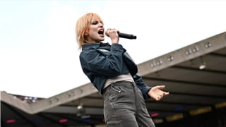 Image for Paramore&#8217;s Hayley Williams Hopes the Christian Music Industry &#8216;Crumbles&#8217; Following Michael Tait Scandal