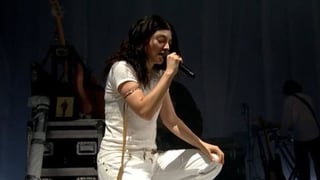 Image for Lorde Surprises Glastonbury Festival With Unannounced Set
