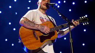 Image for Zach Bryan Plays First-Ever Show at America&#8217;s Largest Stadium