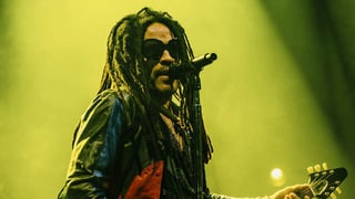 Image for Lenny Kravitz Reveals Fan Ripped &#8216;Four Dreadlocks Out of the Back of My Head&#8217; at Brisbane Show