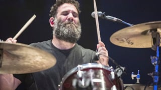 Image for Manchester Orchestra Drummer Tim Very Dies at 42