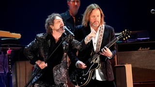 Image for The Black Crowes Fight with Crowd Over &#8216;USA&#8217; Chants