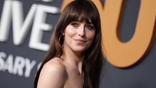 Image for Dakota Johnson Was ‘Not Able to Pay Rent’ After Dad Cut Her Off as a Young Actor: ‘A Few Times’ I Did ‘Not Have Money in My Bank Account’