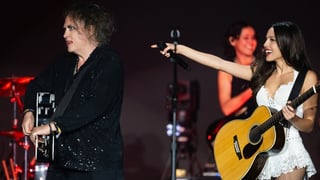 Image for Olivia Rodrigo Brings Out the Cure’s Robert Smith at Glastonbury for ‘Friday I’m in Love’ and ‘Just Like Heaven’