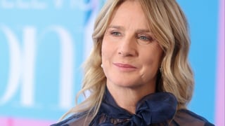 Image for Rachel Griffiths Says ‘Older Women Are Having a Moment,’ Gushes Over ‘The Last Showgirl’ and Jamie Lee Curtis ‘Dancing on That F—ing Table’: ‘I Was in Awe of That Girl!’ 