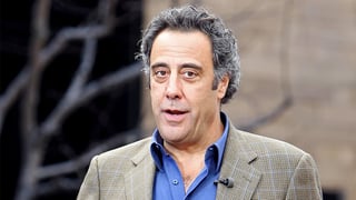 Image for ‘Everybody Loves Raymond’ Star Brad Garrett Says the Sitcom Will ‘Never’ Be Rebooted: ‘There Is No Show Without the Parents’