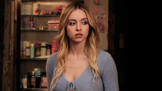 Image for Sydney Sweeney Says Cassie Is ‘Even Worse’ in ‘Euphoria’ Season 3, ‘Can’t Confirm or Deny’ if Character Is Getting Married After Leaked Set Pic: ‘That Could Be AI!’