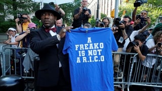 Image for Inside the Courtroom for the Sean Combs Verdict: ‘There Were Gasps’