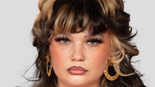 Image for Lola Young ‘OK’ After Collapsing Onstage During Performance at All Things Go Festival