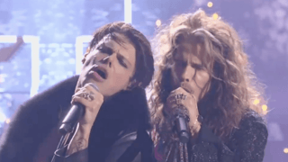 Image for Steven Tyler Holds Back Tears, Yungblud Brings the Energy in Emotional VMAs Ozzy Osbourne Tribute