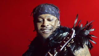 Image for D’Angelo, Neo-Soul Pioneer and ‘Untitled (How Does It Feel)’ Singer, Dies at 51
