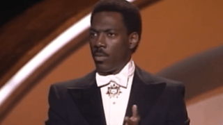Image for Eddie Murphy Called Out the Oscars Live on Stage in 1988 for Not Awarding Black Actors, Says Robin Williams Warned Him It Might Not Be Funny: ‘Why Go There?’