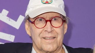 Image for Chevy Chase Was Put Into a Coma for 8 Days After Heart Failure and ‘Basically Came Back From the Dead’: ‘The Doctor Warned Us We Might Not Get Him Back’
