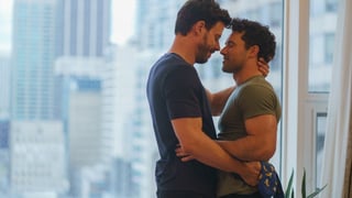 Image for ‘Heated Rivalry’ Star François Arnaud on How Scott and Kip’s ‘Epic’ Kiss ‘Changes the Game’ for Ilya and Shane: ‘They See the Possibilities’