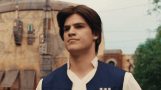 Image for ‘No Harrison Ford’: Disneyland’s New Han Solo Debuts at Galaxy’s Edge and Gets Roasted by Fans for ‘Worst Wig Ever’ and More
