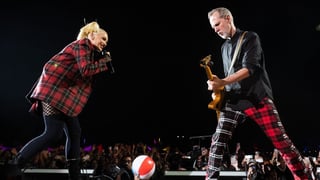 Image for No Doubt’s Tom Dumont Reveals He Has Parkinson’s Disease: ‘It’s a Struggle Every Day’ — but ‘I Can Still Play Guitar’