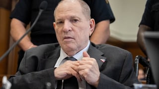 Image for Harvey Weinstein Rape Case Ends in Mistrial as Jury Unable to Reach Verdict