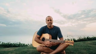 Image for Jack Johnson on How a Surfing Injury, Warning From Chris Rock and Deadly Shark Attack Shaped ‘SURFILMUSIC’ Documentary (EXCLUSIVE)