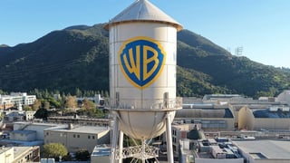Image for Democratic Senators Urge FCC to Block Closing of Paramount-Warner Bros. Merger Until Review of Deal’s Foreign Investment Concludes