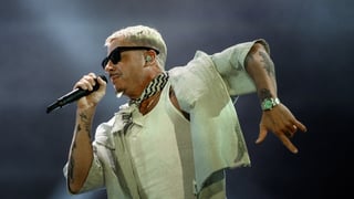 Image for Macklemore Calls Out ‘Free Palestine’ Onstage, Spurring Petition Demanding He Leave Ed Sheeran Tour