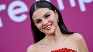 Image for Selena Gomez Reveals Vaping Nicotine Changed Her Voice: ‘It’s Not Worth It’